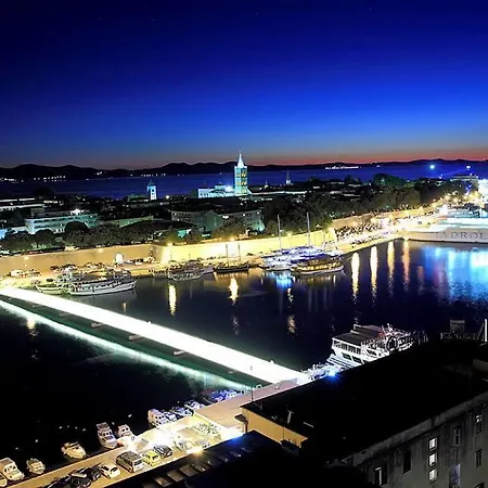 罗克公寓酒店 公寓 *