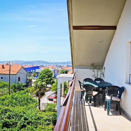 Apartmani Roko Apartment *