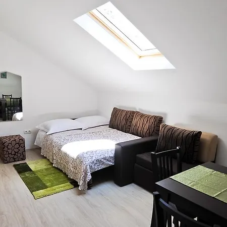 Apartmani Roko
