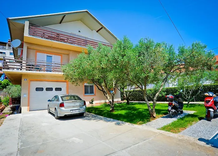 Апартаменти Roko *